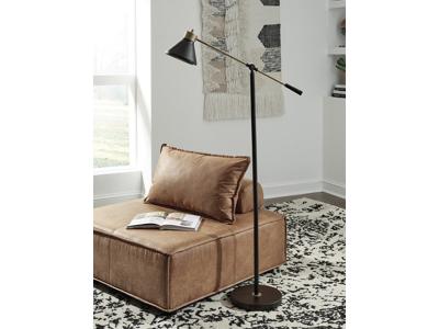 Ashley Furniture Garville Metal Floor Lamp (1/CN) L734341 Black/Gold Finish