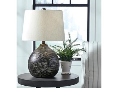 Ashley Furniture Maire Metal Table Lamp (1/CN) L207294 Black/Gold Finish