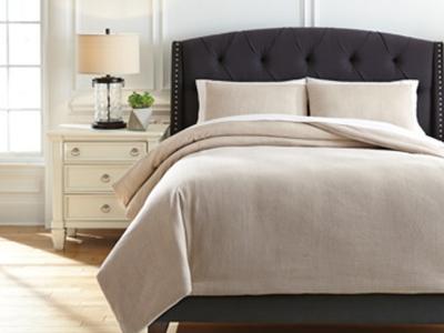 Ashley Furniture Mayda Queen Comforter Set Q782003Q Beige