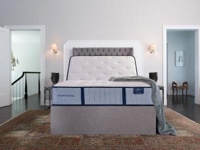 Stearns & Foster King Size Estate collection Luxury Firm Tight Top Mattress - Bardot (King)