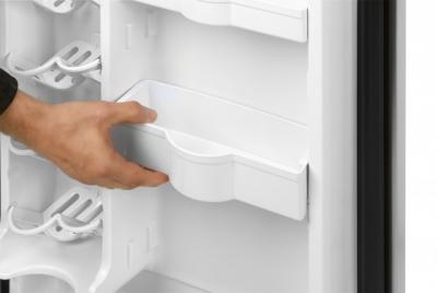 21" Danby 4.4 cu.ft Capacity Compact Refrigerator - DAR044A4BSLDD
