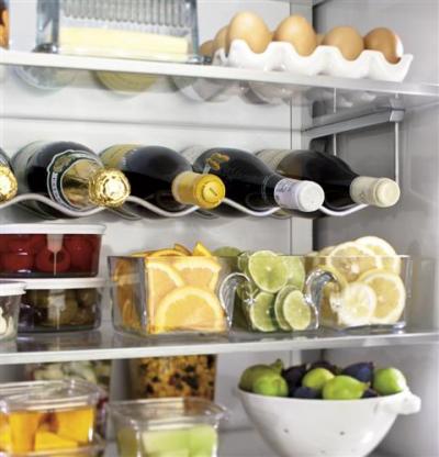 30" Monogram Integrated Customizable Bottom Freezer Refrigerator - ZIC30GNHII