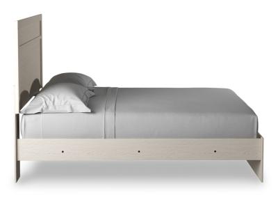 Signature Design by Ashley® Stelsie King Panel Bed Chest and Nightstand - B2588B9