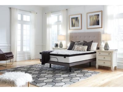 Sierra Sleep® by Ashley Chime 12 Inch Hybrid Queen Mattress in a Box - M69731