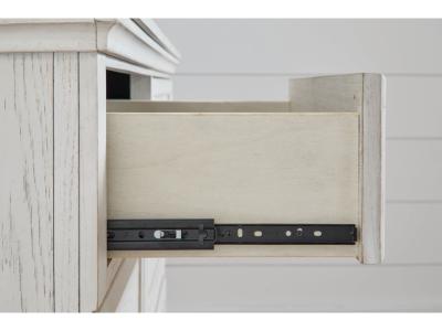 Signature Design by Ashley® Robbinsdale Chest of Drawers - B742-45