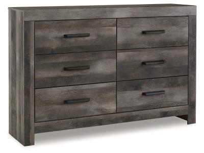 Signature Design by Ashley® Wynnlow Dresser - B440-31