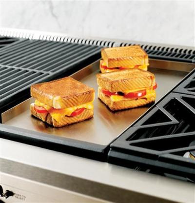 36" Monogram Pro Range Dual Fuel with Griddle - ZDP364NDPSS