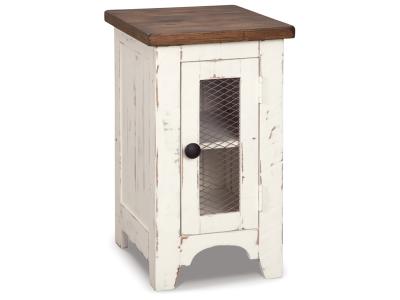 Signature Design by Ashley® Wystfield Chairside End Table - T459-7