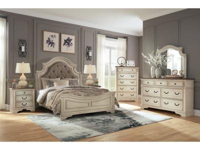 Signature Design by Ashley® Realyn Queen Panel Bed, Dresser, Chest and 2 Nightstands - B743B45