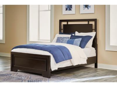 Signature Design by Ashley® Covetown Full Panel Bed, Dresser and Mirror - B441B5