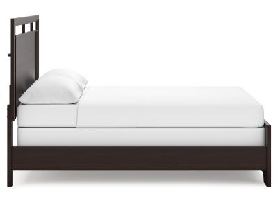 Signature Design by Ashley® Covetown California King Panel Bed, Dresser and Mirror - B441B11