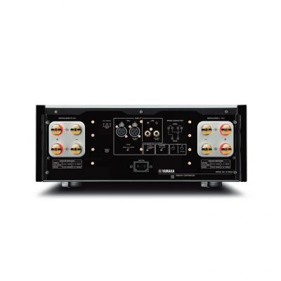 Yamaha Power Amplifier in Black - M5000 (B)