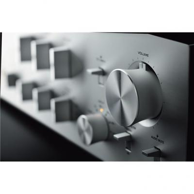 Yamaha Pre Amplifier in Silver/Piano Black - C5000 Silver/Piano Black