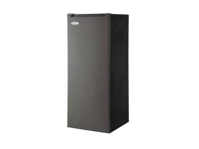 22" Marathon 6.5 Cu. Ft. Capacity Upright Freezer in Black Steel - MUF65BLS